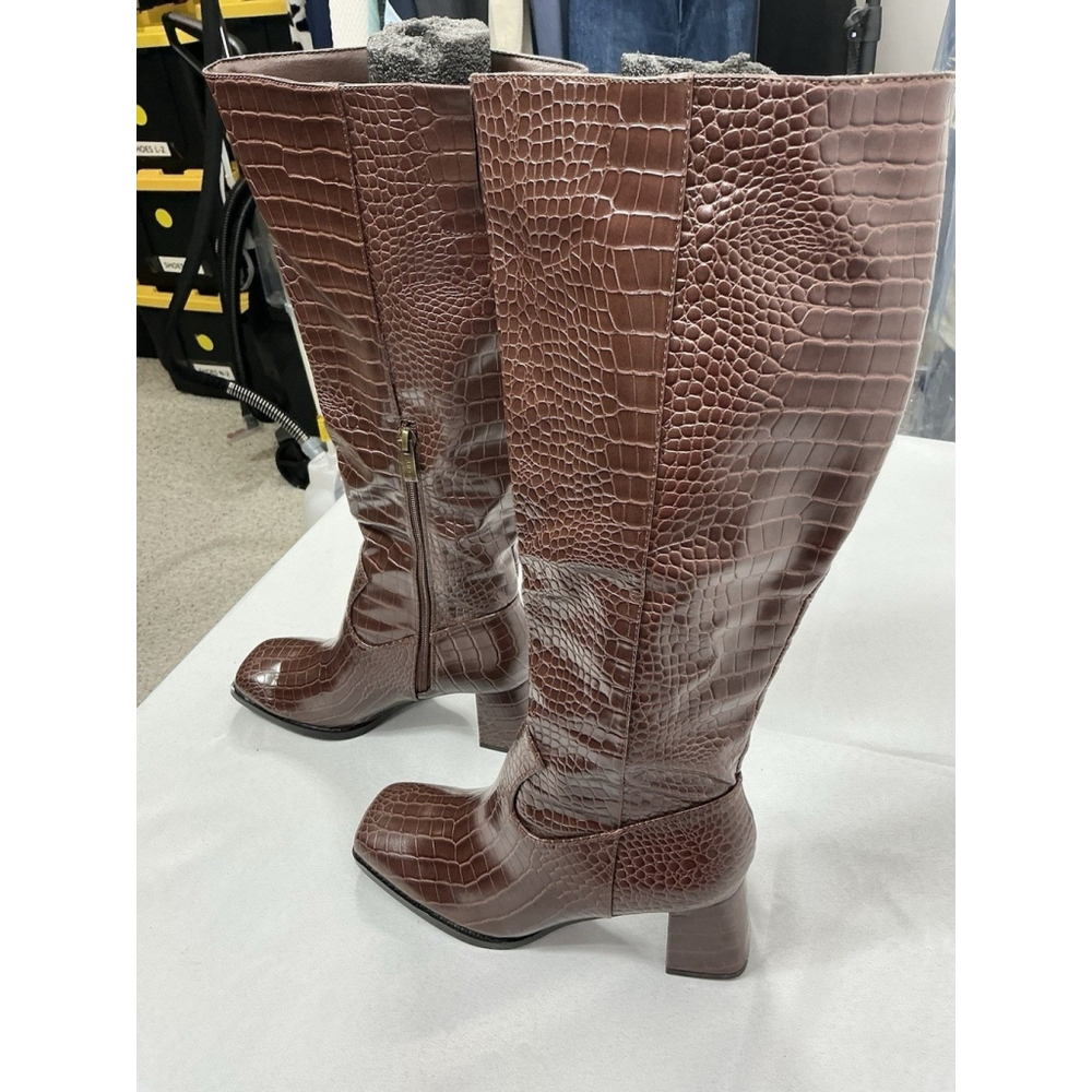 Womans Suedi Knee High Boots Brown Croc Faux Leather 7.5 Blk Heel 1/2 Zip NWOT